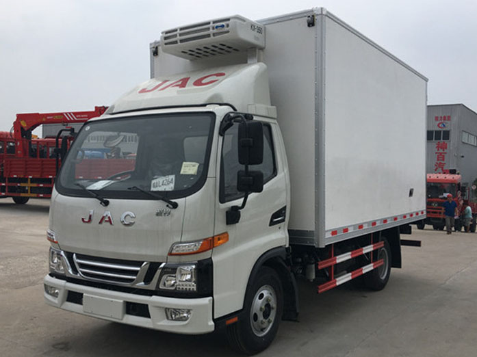 江淮駿鈴V5 4.2米冷藏車(chē)